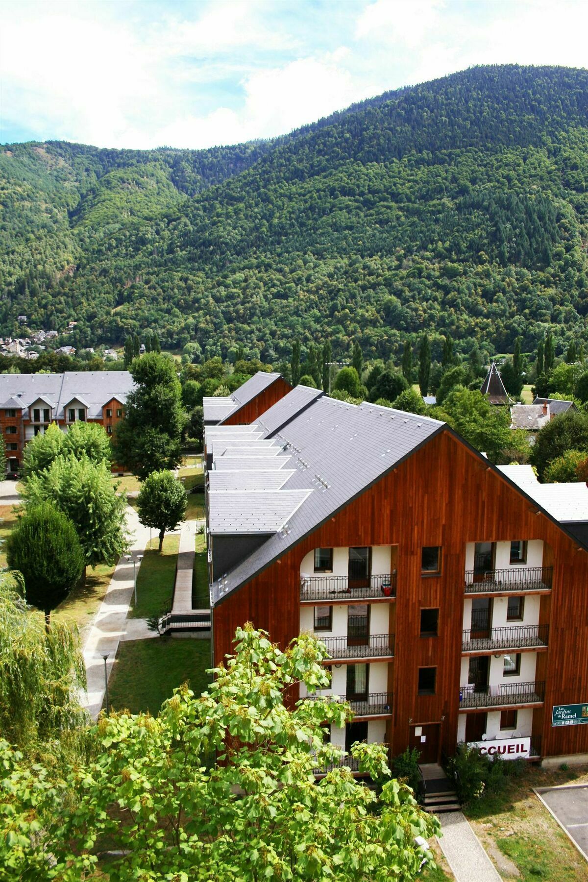 Residence Les Jardins De Ramel By Popinns Bagneres-de-Luchon Экстерьер фото